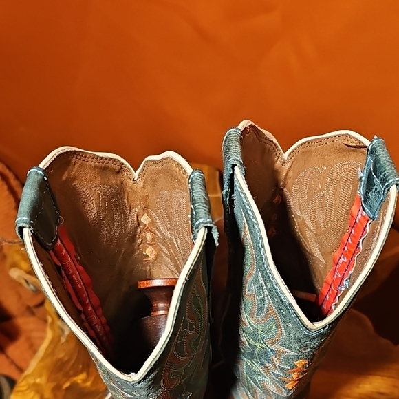 Tony Lama Brown Leather Boots with Teal Embroidery - Picture 10 of 13